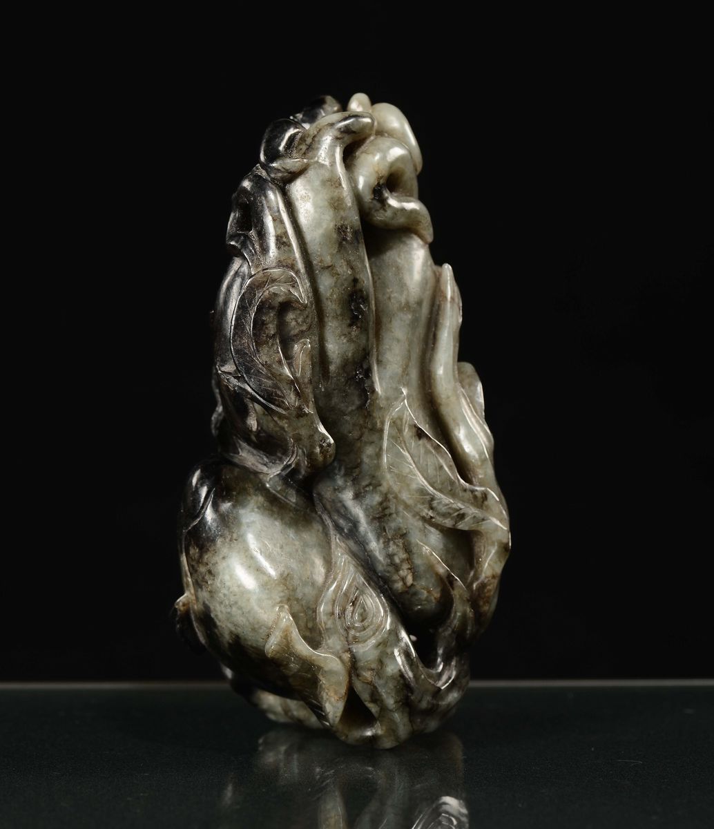 Mano di Buddha in Giada Bruna, Cina, Dinastia Qing, XIX Secolo