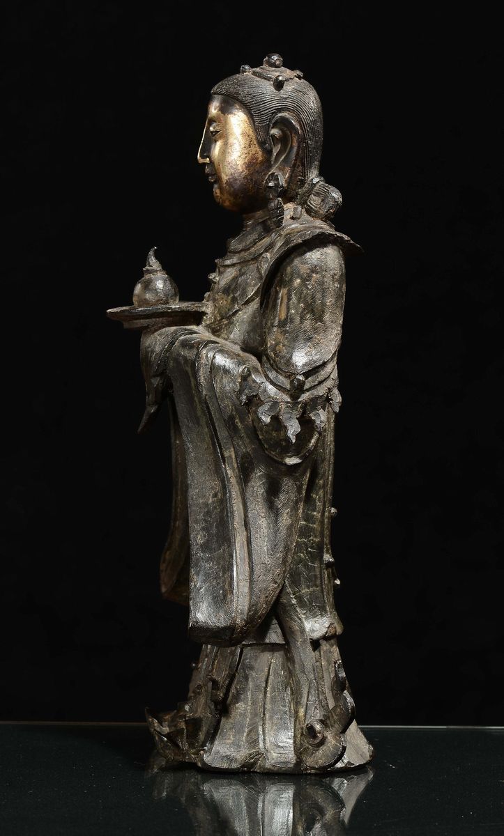 Grande Scultura di Guanyin in Bronzo, Cina, Dinastia Ming, XVII Secolo
