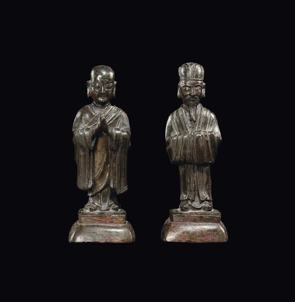 Coppia di dignitari in bronzo, Cina, Dinastia Qing, epoca Kangxi (1662-1722)