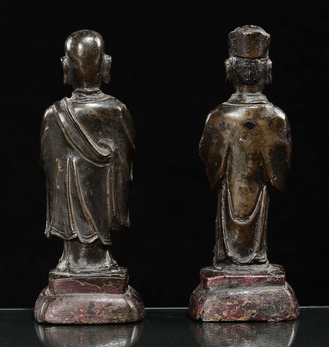 Coppia di Dignitari in Bronzo, Cina, Dinastia Qing, Epoca Kangxi (1662-1722)