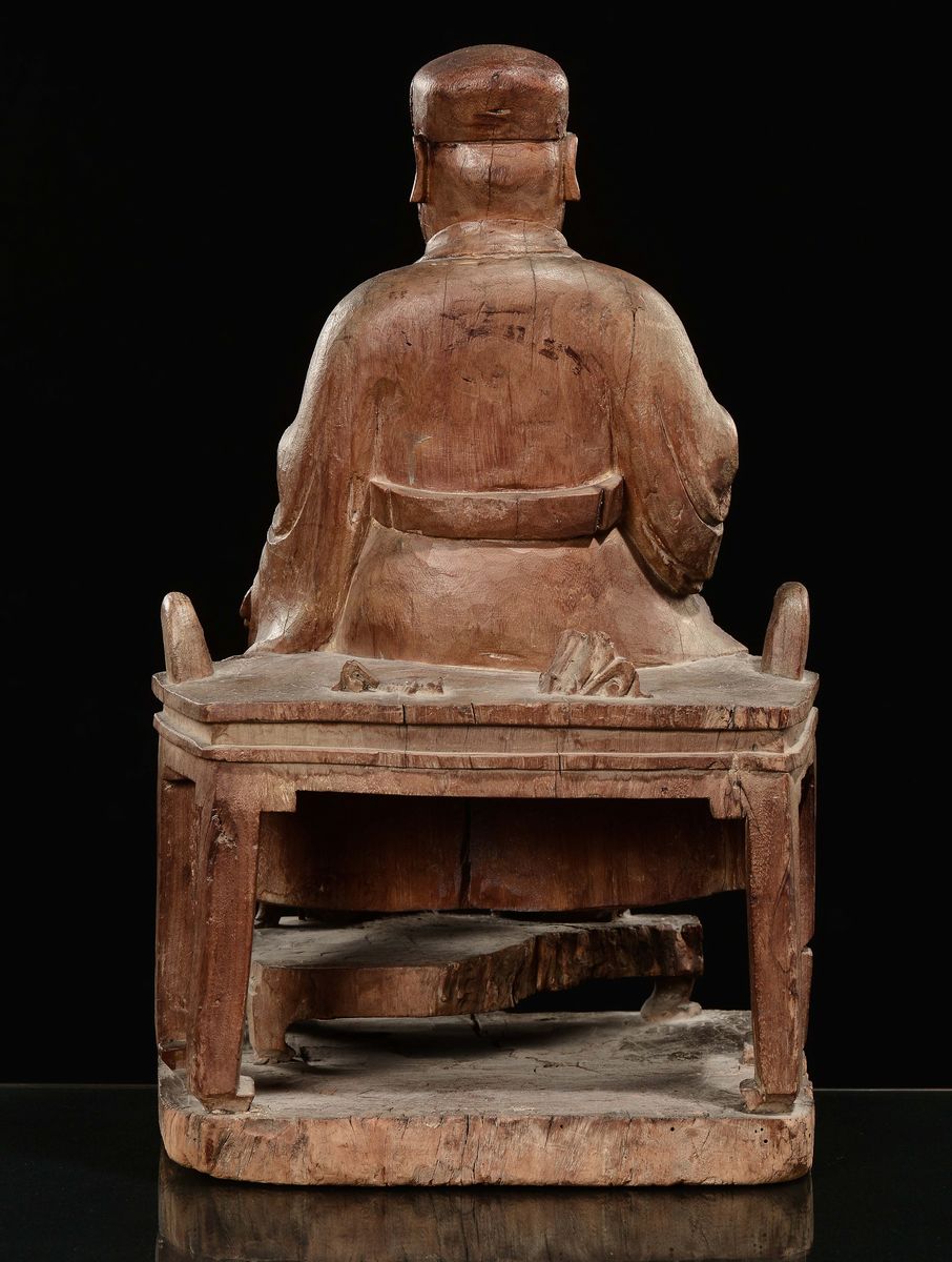 Figura di Dignitario Seduto in Legno, Cina, Dinastia Ming, XVII Secolo