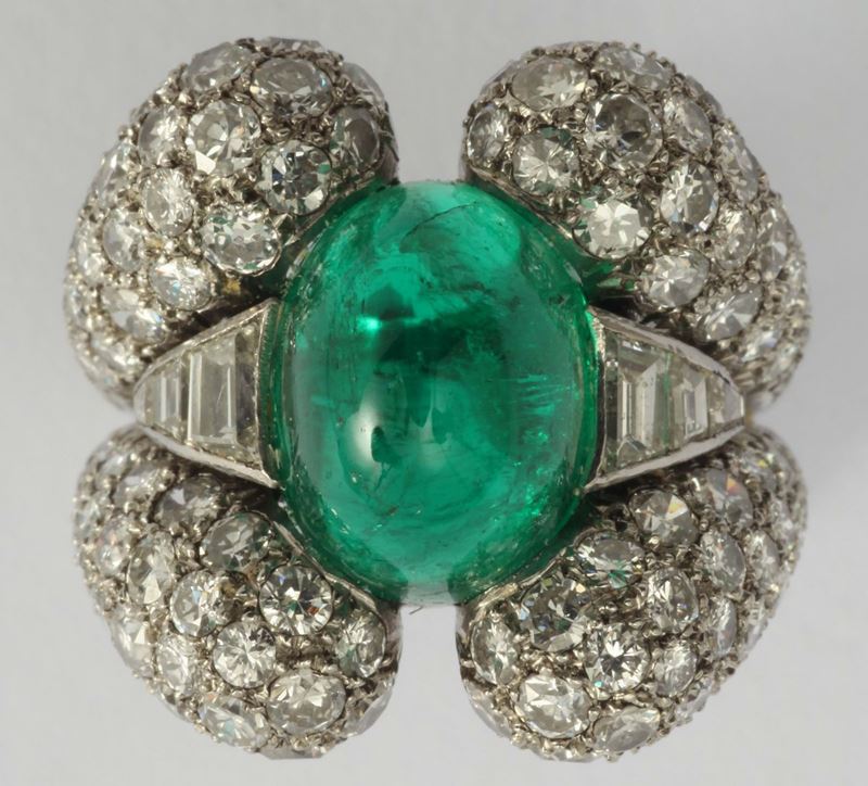 An emerald cabochon and diamond ring  - Auction Fine Jewels - I - Cambi Casa d'Aste