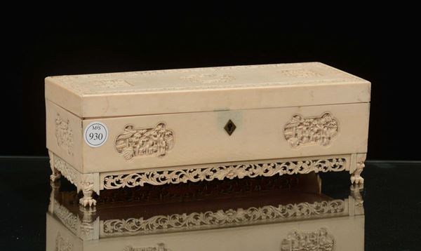 A carved ivory box with ordinary life scenes, China, early 20th century