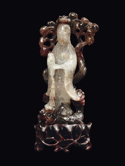 Scultura in Agata Bianca e Marrone Raffigurante Guanyin, Cina, Repubblica, XX Secolo