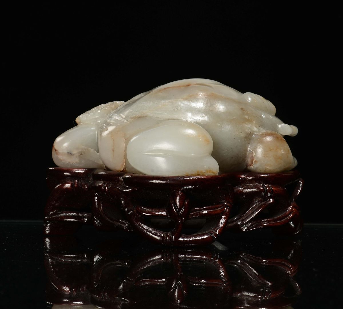 Rana in Giada Celadon e Russet, Cina, Dinastia Qing, Epoca Qianlong (1736-1796)