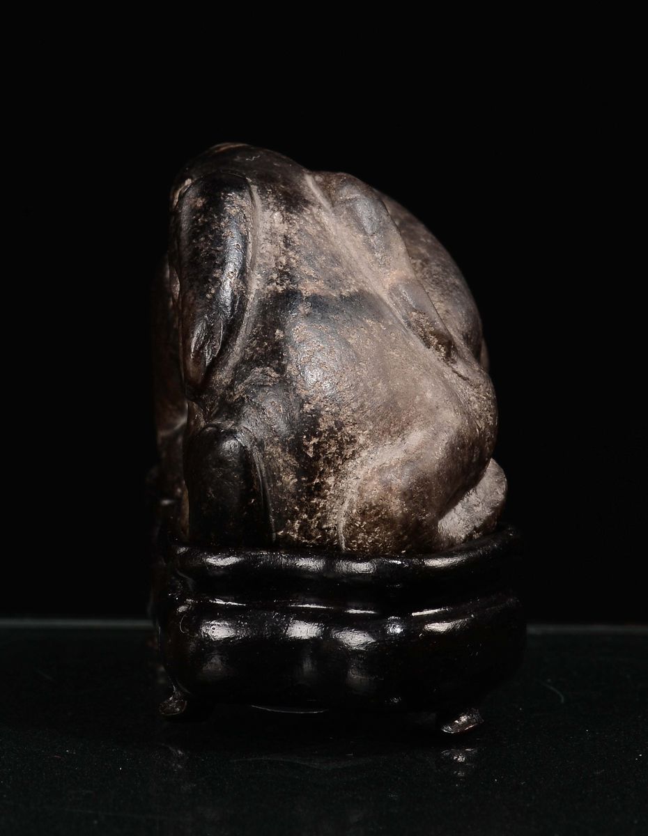 Scultura di Cervo in Giada Gialla e Russet, Cina, Dinastia Song (960-1279)