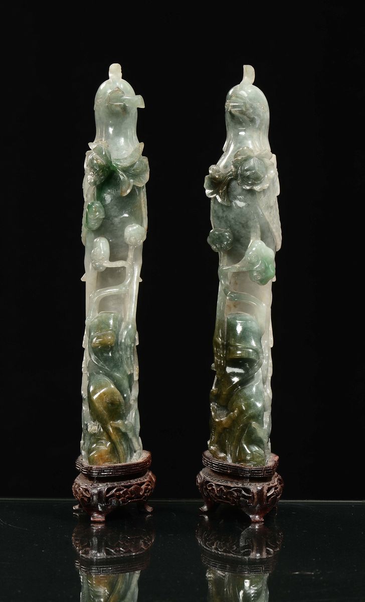 Coppia di Pappagalli in Giadeite Bianca e Verde Mela, Cina, Dinastia Qing, Fine XIX Secolo