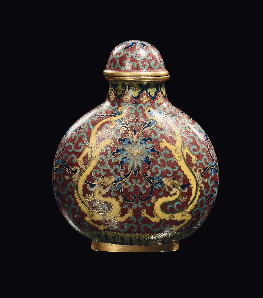 Lotto Composto da Quattro Belle Snuff Bottle in Cloisonnè, Cina, Dinastia Qing, XIX Secolo