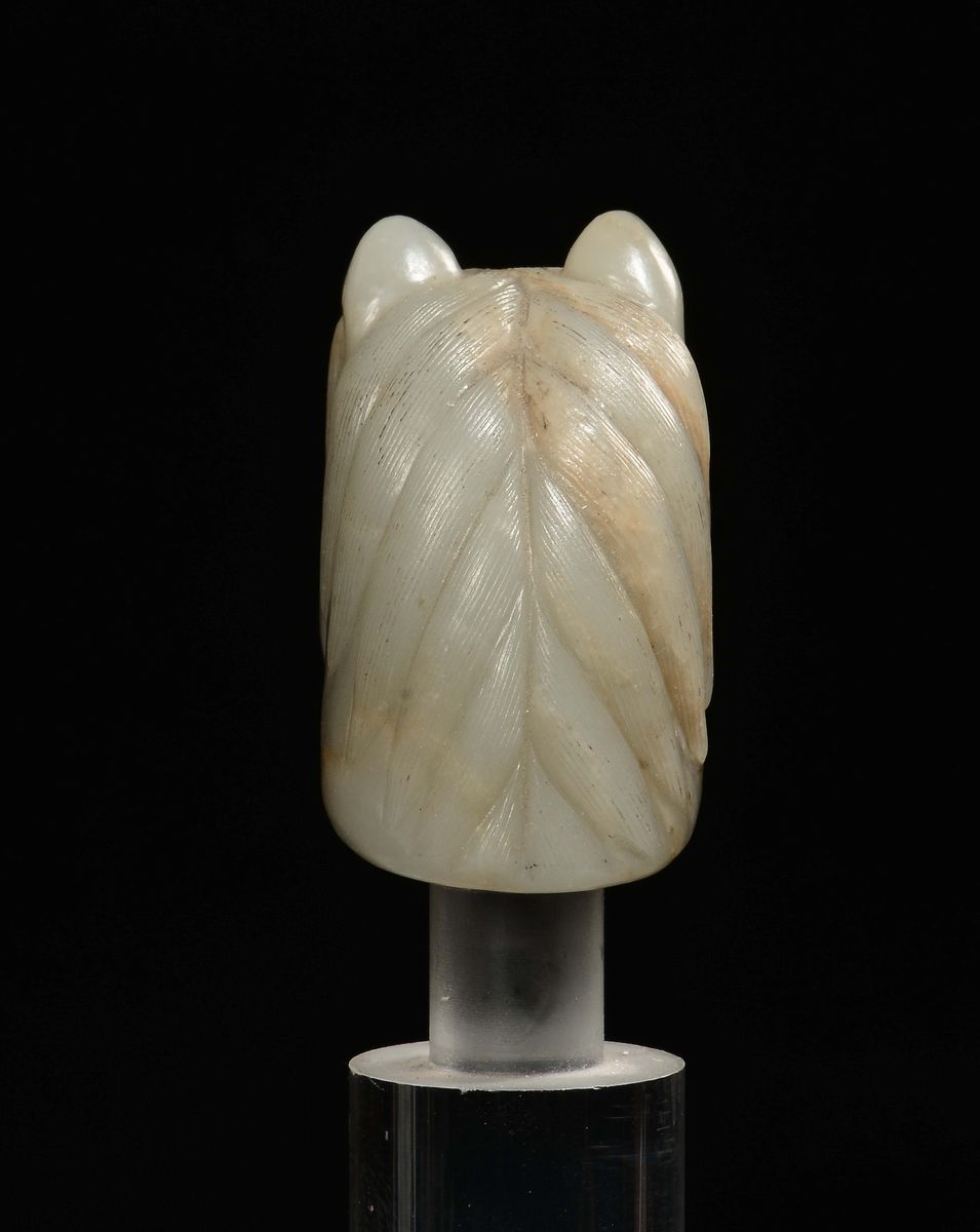 Testa di Cavallo Scolpita in Giada Celadon, Cina, Dinastia Qing, Epoca Qianlong (1736-1796)