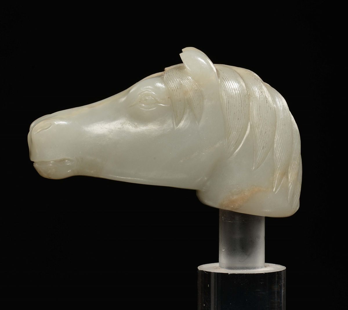 Testa di Cavallo Scolpita in Giada Celadon, Cina, Dinastia Qing, Epoca Qianlong (1736-1796)
