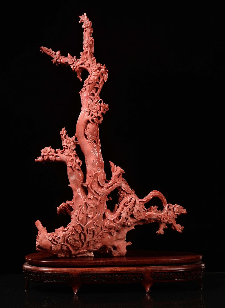 Gruppo in Corallo Raffigurante Guanyin con Bambina, Cina, Dinastia Qing, Fine XIX Secolo