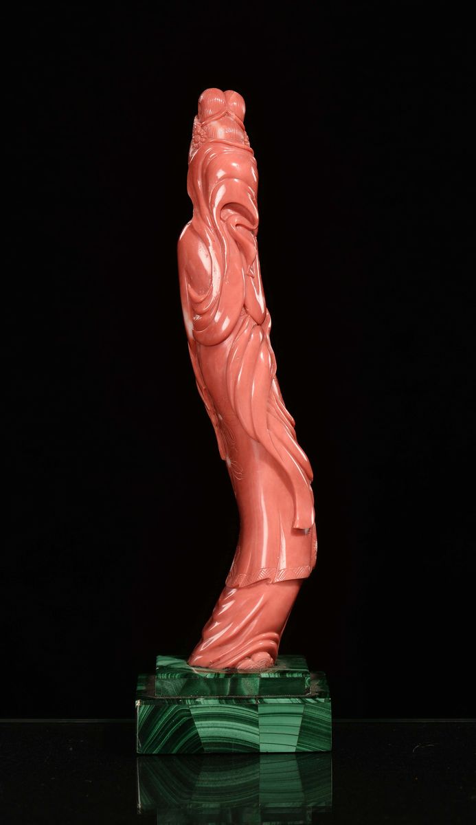 Guanyin Scolpita in Corallo, Cina, Inizio XX Secolo