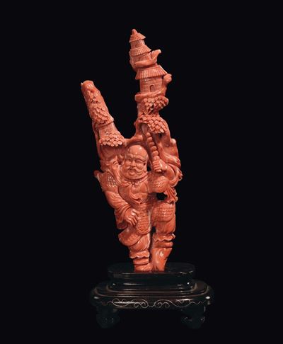 Figura di Dignitario Scolpito in Corallo, Cina, Inizio XX Secolo