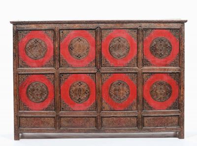 Mobile in Legno con Decorazioni Rosso e Oro, Tibet, XIX Secolo