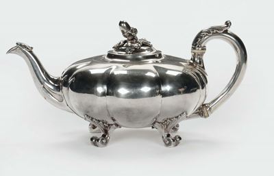 Teiera in Argento, Argentieri Starr & Mortimer, Inghilterra 1830