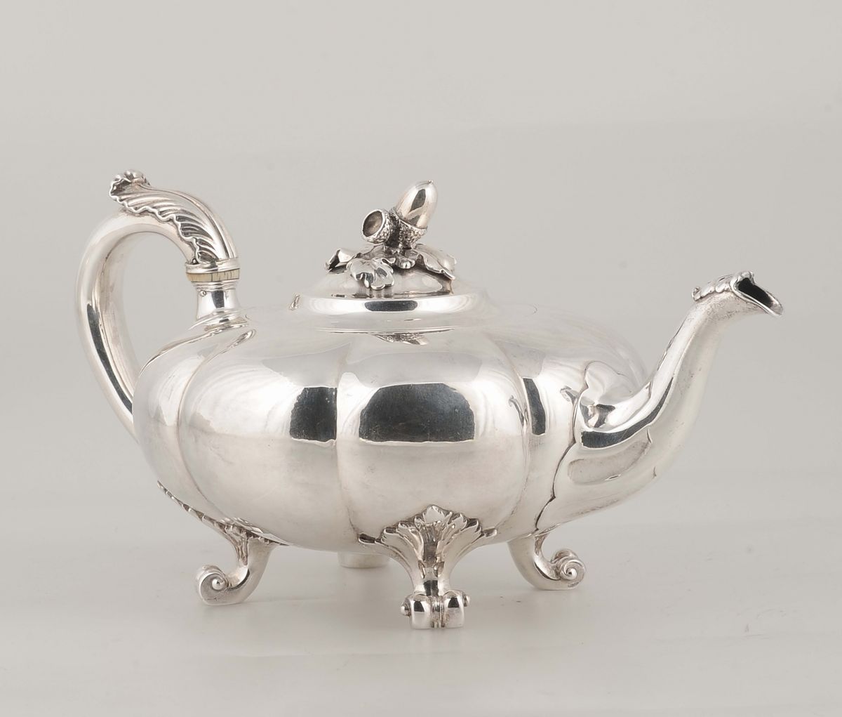 Teiera in Argento, Argentieri Starr & Mortimer, Inghilterra 1830