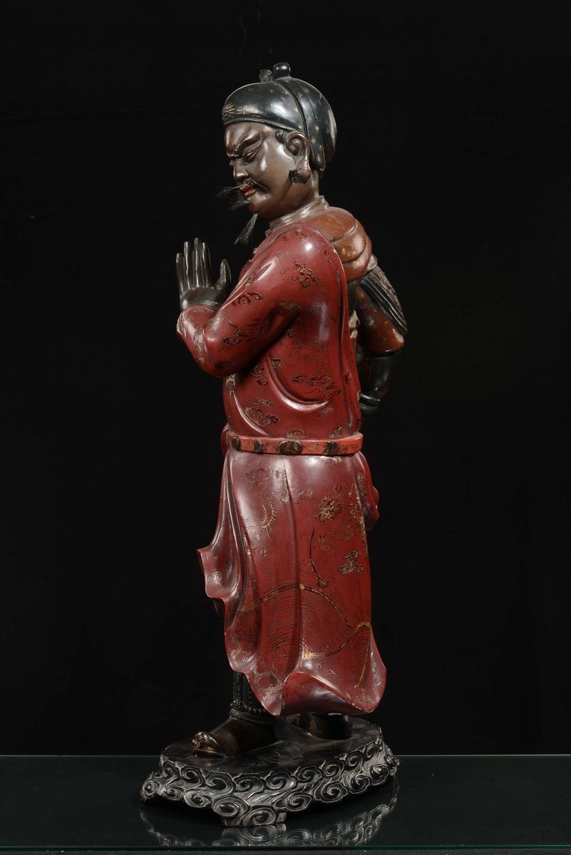 Grande Scultura in Legno Laccato di Dignitario, Cina, Dinastia Qing, Inizio XIX Secolo