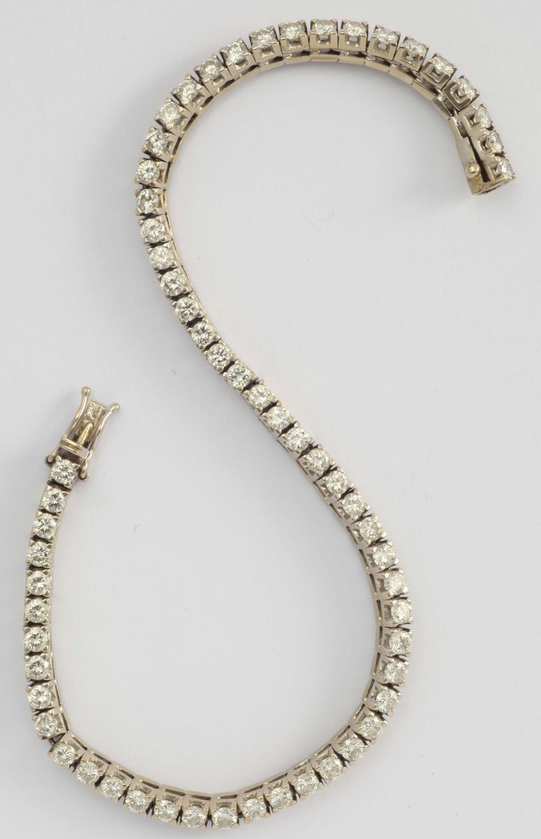 A diamond line bracelet. Total weigh ct 4,00  - Auction Fine Jewels - I - Cambi Casa d'Aste