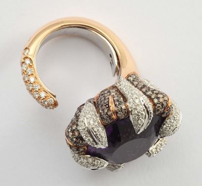 Anello con Grande Ametista di Ct 22,83