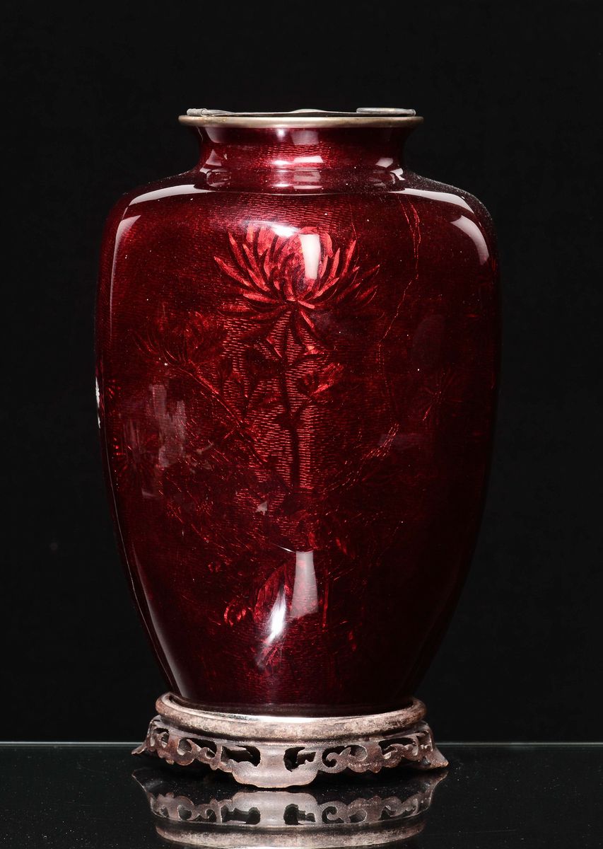 Vaso in Smalti Cloisonnè a Motivi Floreali, Giappone, XX Secolo