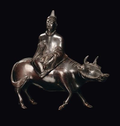 Scultura in Bronzo Raffigurante Saggio su Bufalo, Cina, Dinastia Qing, XVIII Secolo