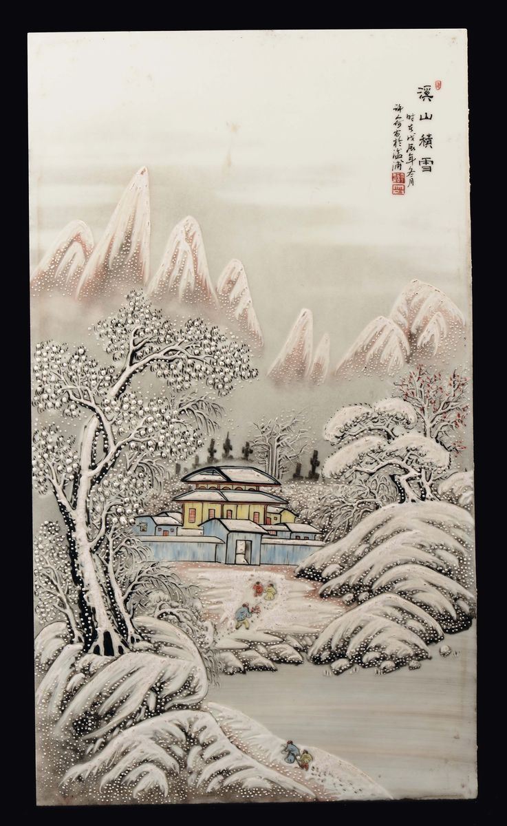 A polychrome porcelain plaque with snowy landscape and inscriptions, China, Republic, 20th century  - Auction Fine Chinese Works of Art - II - Cambi Casa d'Aste