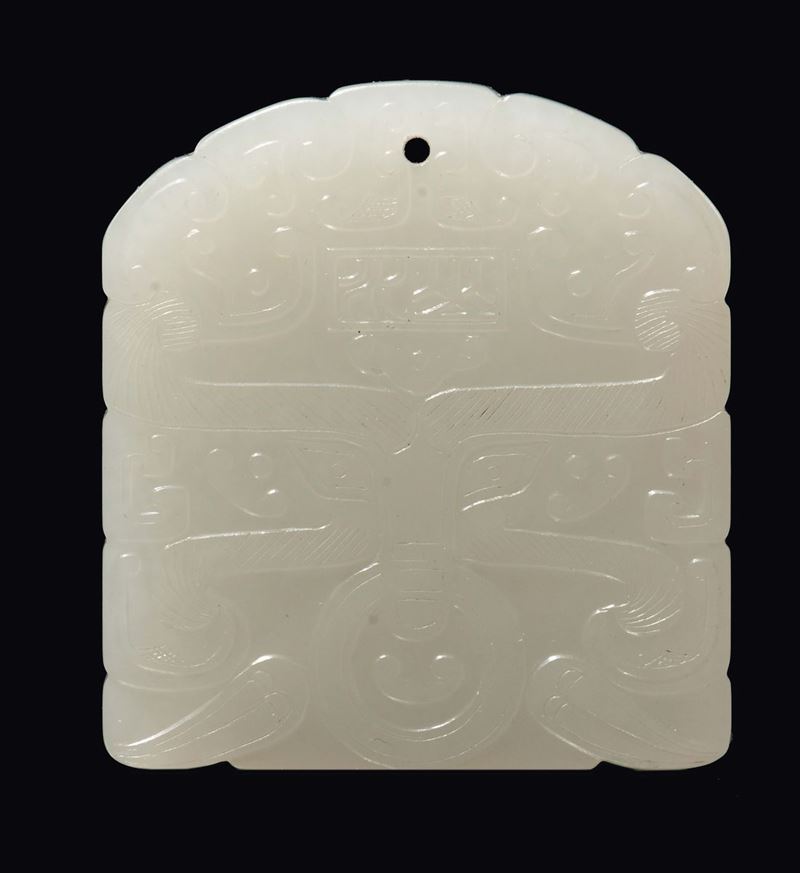 A carved white jade plate with archaic decoration, China, Qing Dynasty, 19th century  - Auction Fine Chinese Works of Art - II - Cambi Casa d'Aste