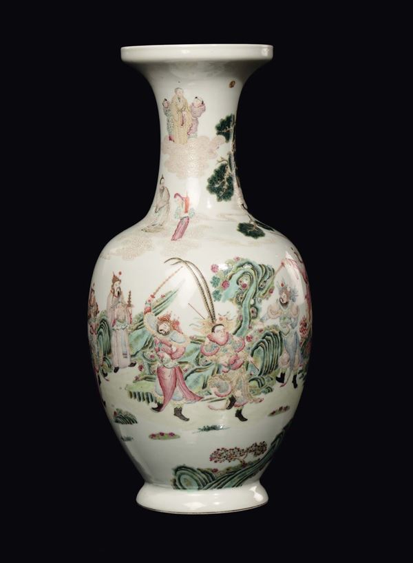 Vaso in porcellana Famiglia Rosa con scene di vita comune, Cina, Dinastia Qing, XIX secolo