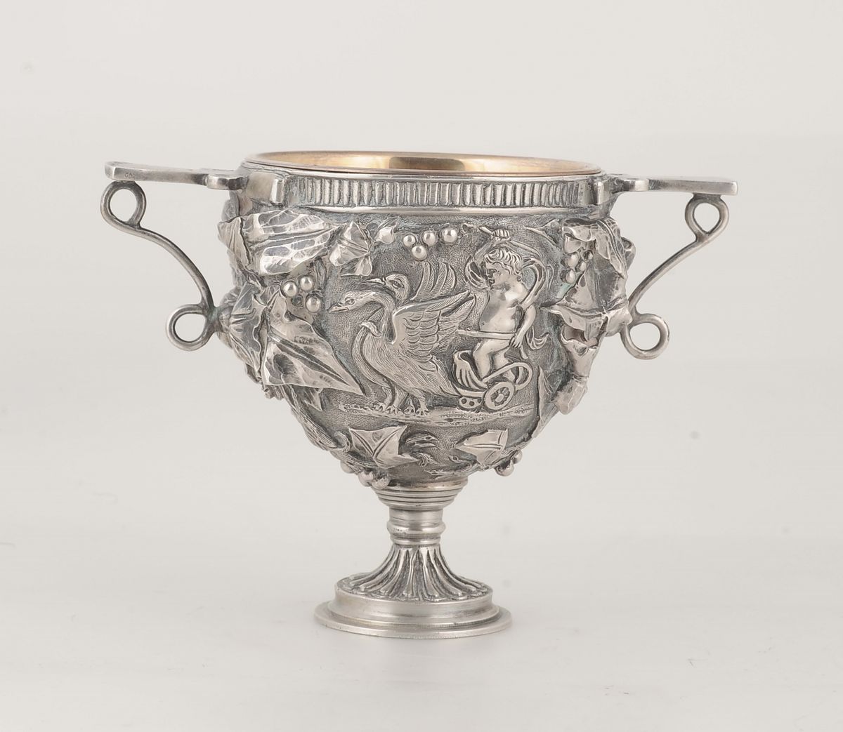 Vaso Biansato in Argento Fuso e Cesellato, Argentiere Italiano del XX Secolo