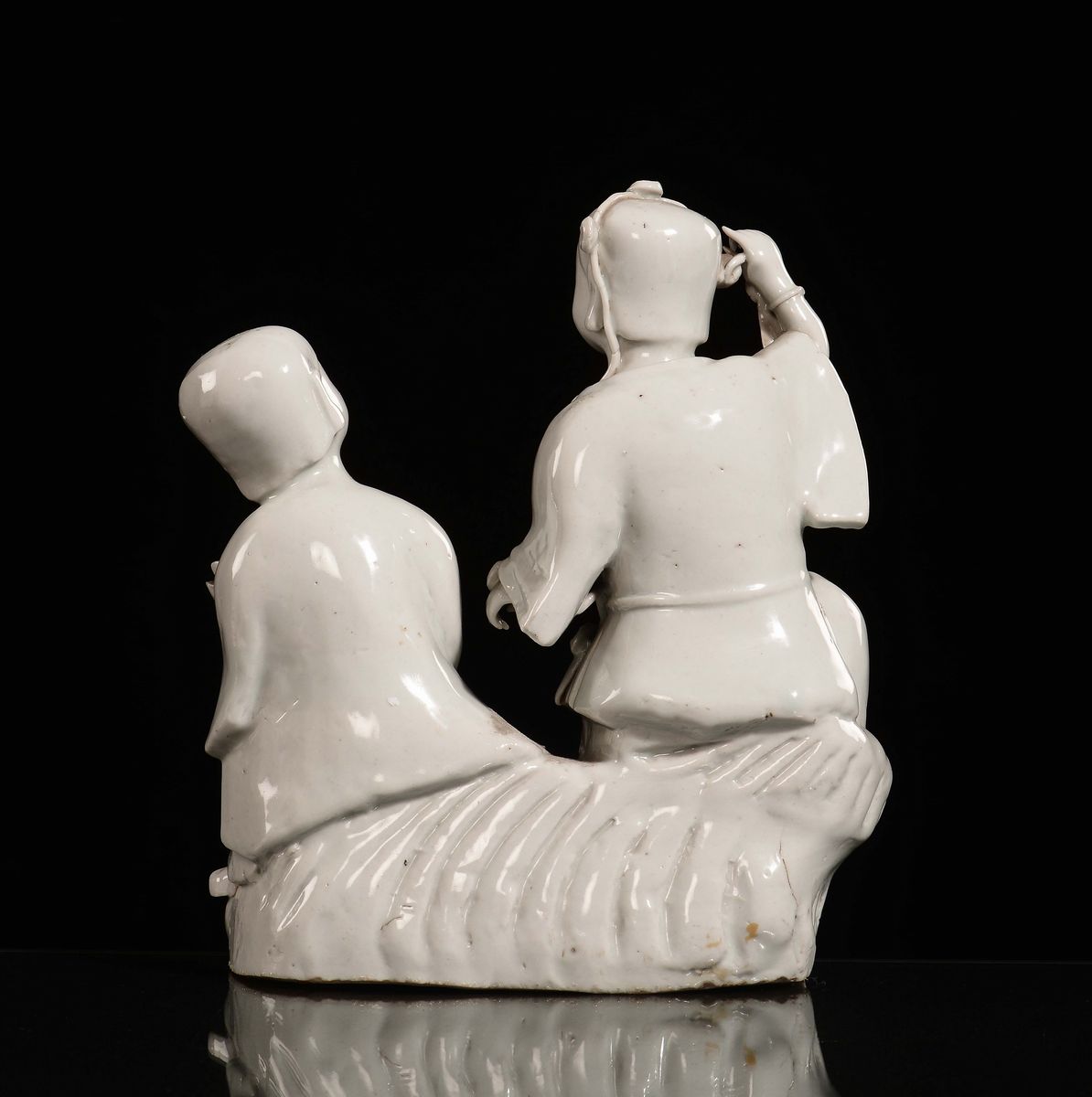 Gruppo di Personaggi Orientali in Porcellana Blanc De Chine, Cina, Dinastia Qing, XVIII Secolo
