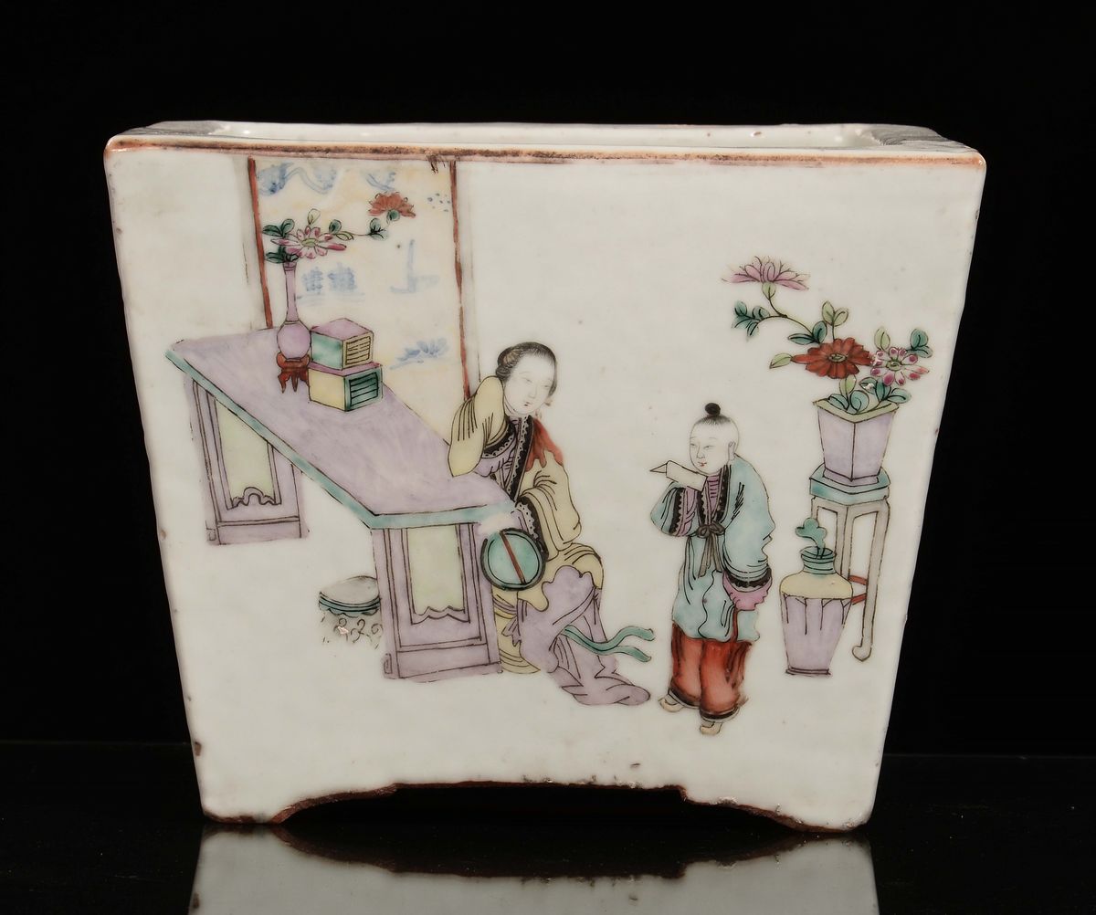 Giardiniere in Porcellana Famiglia Rosa a Sezione Quadrata, Cina, Dinastia Qing, XIX Secolo
