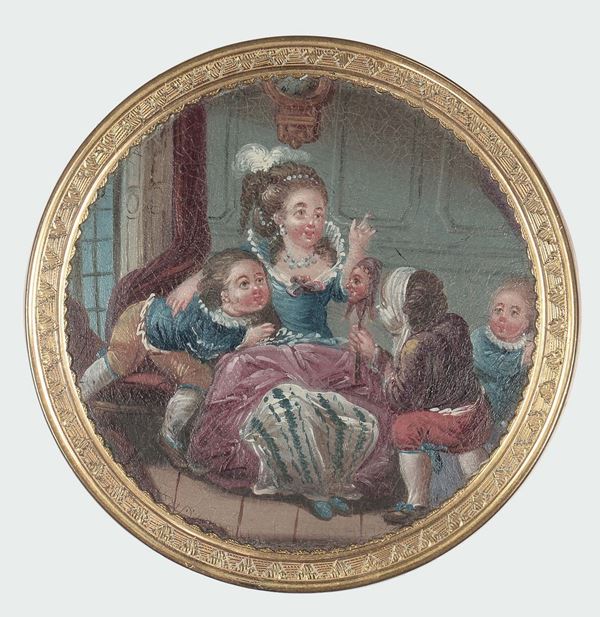 Tabacchiera circolare in tartaruga laccata con finimenti in oro e miniatura con scena di genere e interno con sedia, Francia fine XVIII secolo