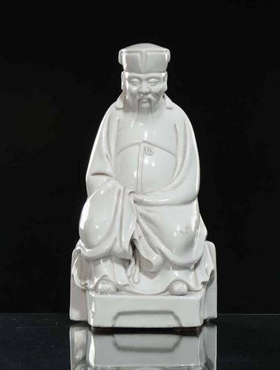 Dignitario in Porcellana Blanc De Chine, Cina, Dinastia Qing, XIX Secolo