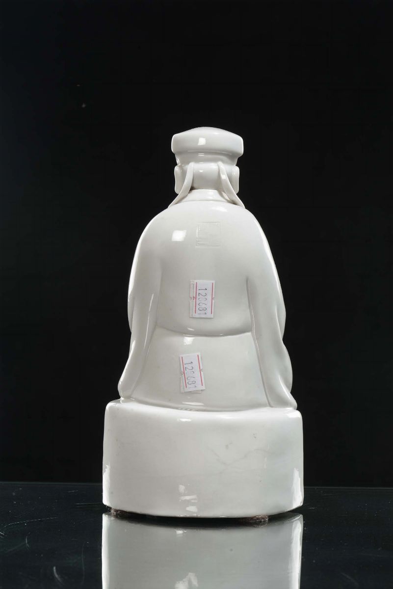 Dignitario in Porcellana Blanc De Chine, Cina, Dinastia Qing, XIX Secolo