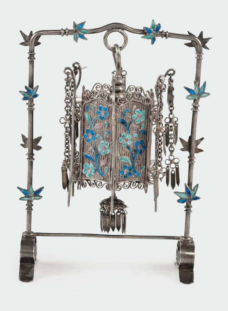 A small silver and glazed lamp model, China 18th-19th century  - Auction Fine Chinese Works of Art - II - Cambi Casa d'Aste