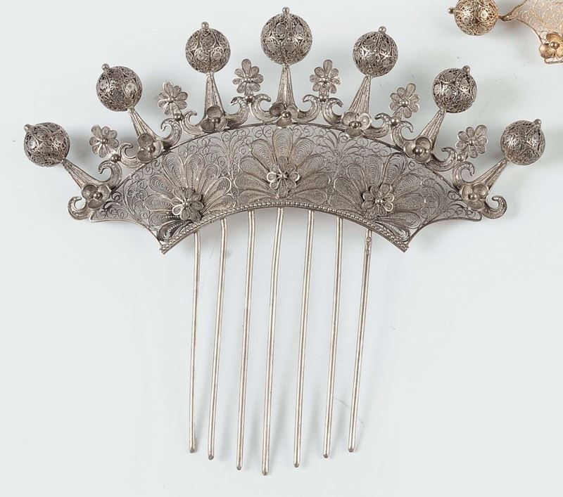 A silver filigree pair of hairpins, Genoa 19th century  - Auction Silver an a Filigrana Collection - II - Cambi Casa d'Aste