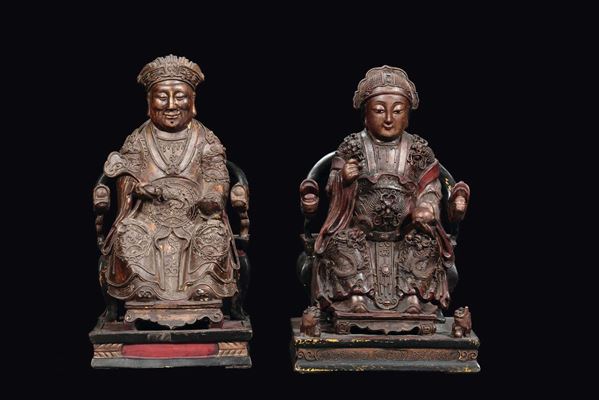 Coppia di imperatori in legno su trono, Cina, Dinastia Ming, XVII secolo