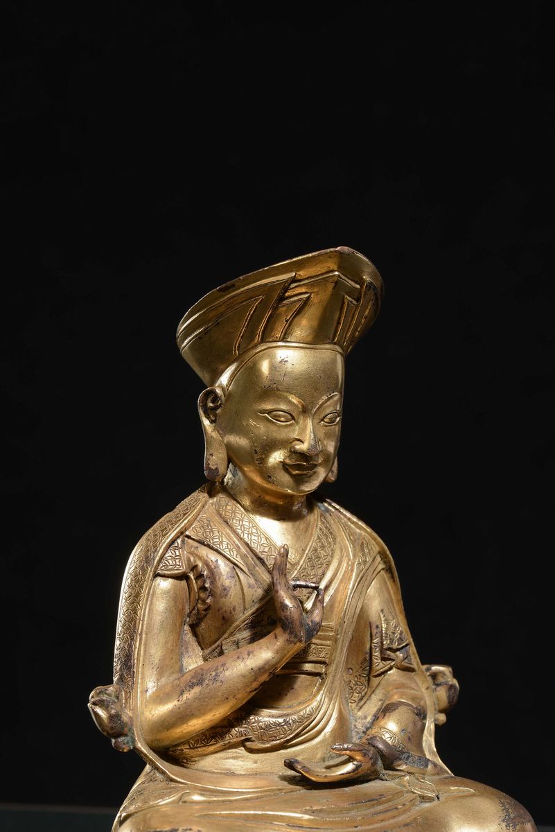 Bella Figura di Lama in Bronzo Dorato, Tibet, Fine XVII Secolo