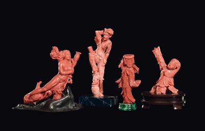 Quattro Piccole Sculture in Corallo, Cina, Inizio XX Secolo