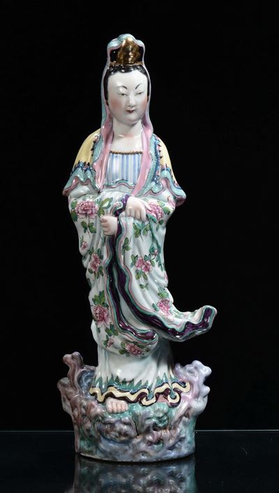 Guanyin in Porcellana Policroma, Cina, Repubblica, XX Secolo
