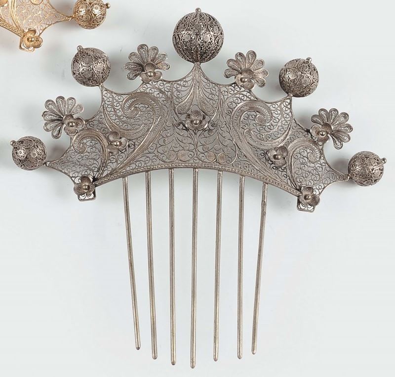 A silver filigree pair of hairpins, Genoa 19th century  - Auction Silver an a Filigrana Collection - II - Cambi Casa d'Aste