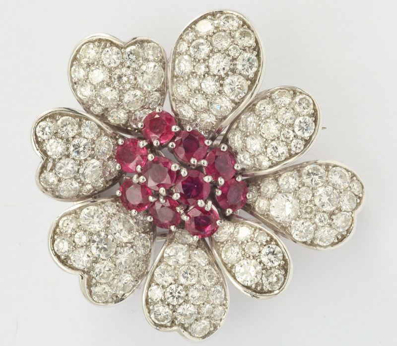 Spilla con diamanti e rubini  - Auction Fine Jewels - I - Cambi Casa d'Aste