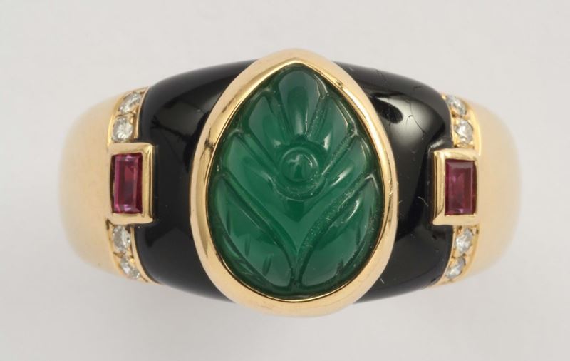 Cartier, anello firmato con smalto nero e smeraldo  - Asta Fine Jewels - I - Cambi Casa d'Aste