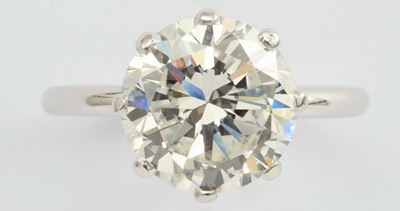 Anello con Diamante di Ct 4,59, Colore H, Purezza Vvs2