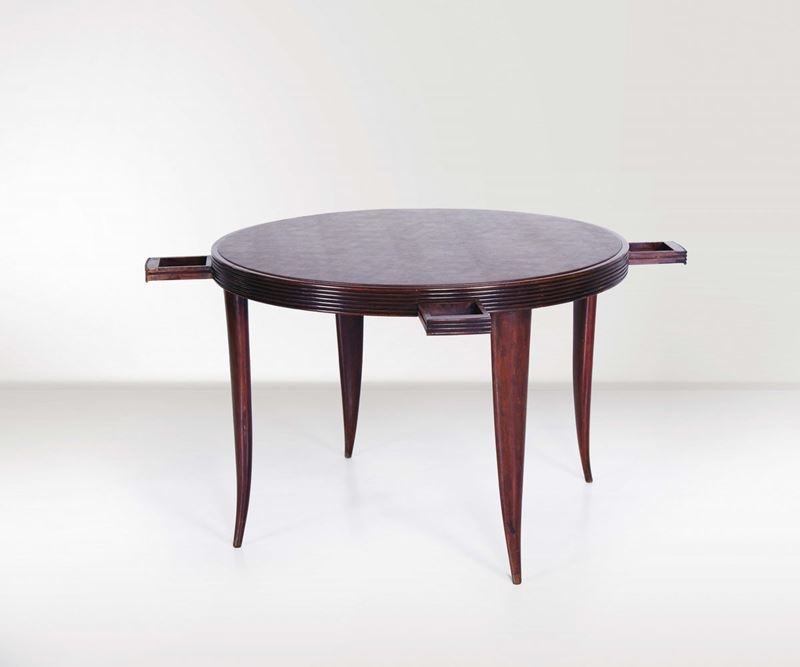 Tavolo da gioco in legno con piano in skai.  - Auction Design - Cambi Casa d'Aste