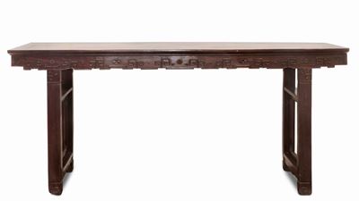 Grande Altare in Legno di Homu con Decorazioni Geometriche, Cina, Dinastia Qing, Epoca Daoguang (...