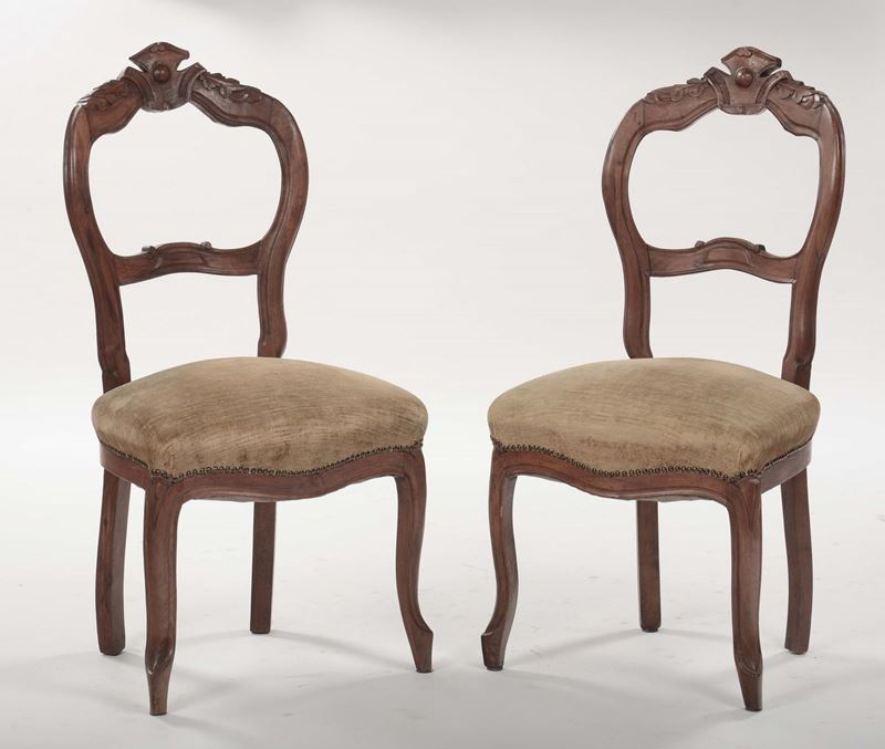 Coppia di sedie Luigi Filippo in noce  - Asta Antiquariato, Affidamenti da raffinate dimore private - Cambi Casa d'Aste