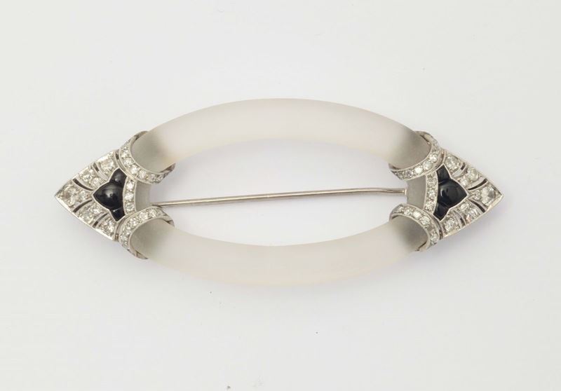 A rock crystal, diamond and enamel brooch  - Auction Fine Jewels - I - Cambi Casa d'Aste