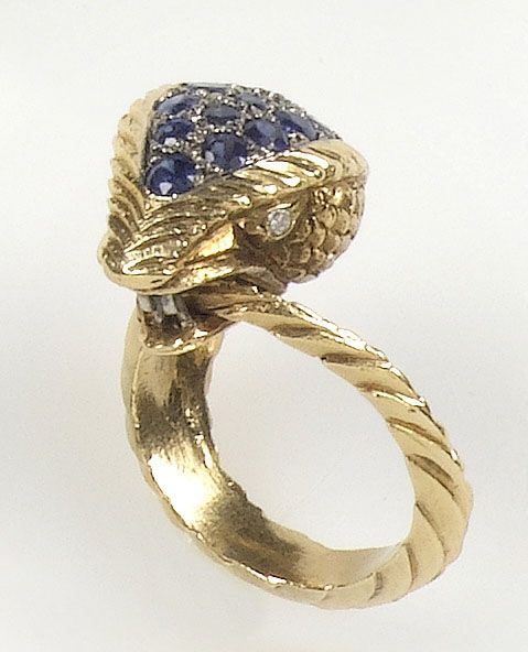 A sapphire and gold snake ring  - Auction Antique and Old Masters - I - Cambi Casa d'Aste