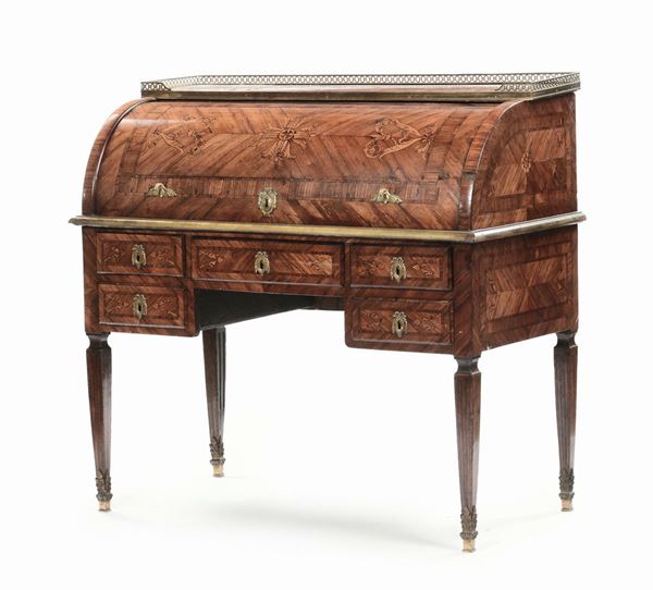 Scrittoio a rullo Luigi XVI lastronato ed intarsiato, Piemonte XVIII secolo